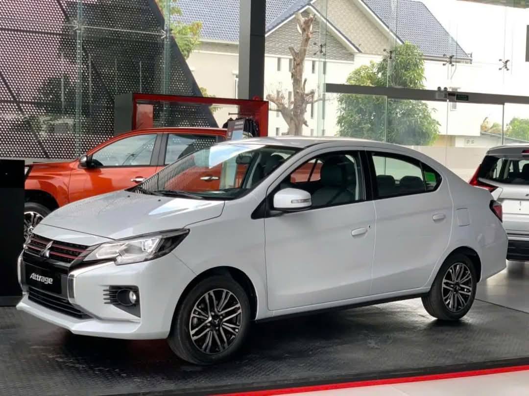 atrage 2 Mitsubishi Attrage – Sedan Đô Thị Giá Rẻ, Tiết Kiệm, Đáng Mua Nhất Hiện Nay