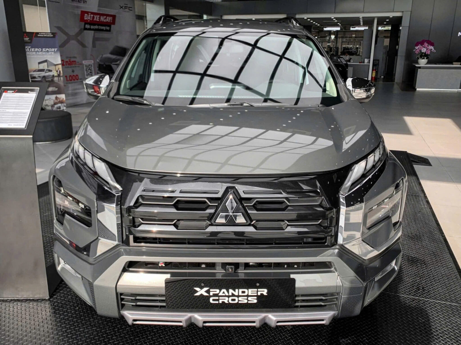 xpander 3 Mitsubishi Xpander Cross – SUV 7 Chỗ Gầm Cao Đáng Mua Nhất Trong Tầm Giá